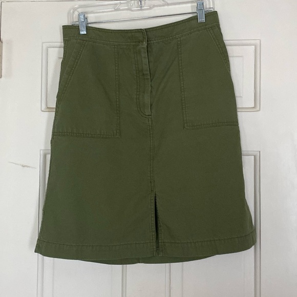 J. Crew Factory Dresses & Skirts - Women’s J Crew Khaki Skirt, size 8.